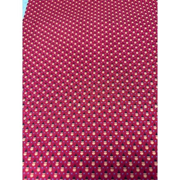Red Honeycomb Pattern Quilting Fabric by Blank Textiles 1/2 yard x 44" Cotton Ma - Picture 1 of 6
